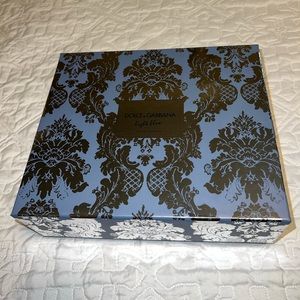 Dolce & Gabbana empty box